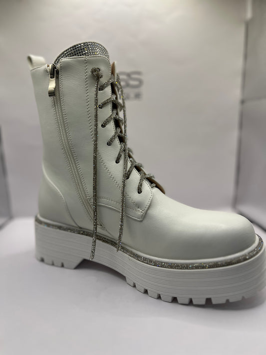 Attentive White Boots